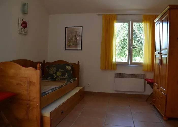 D'hotes Carpediem Bed and breakfast 3*